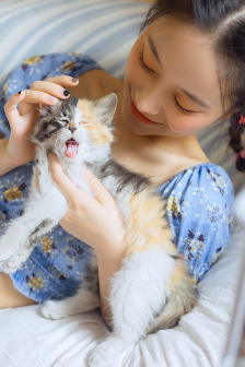 换人妻好紧4P